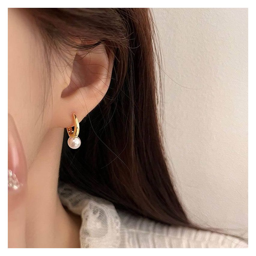 ESSENTIAL 925 Silver Freshwater pearl Hoop Earrings