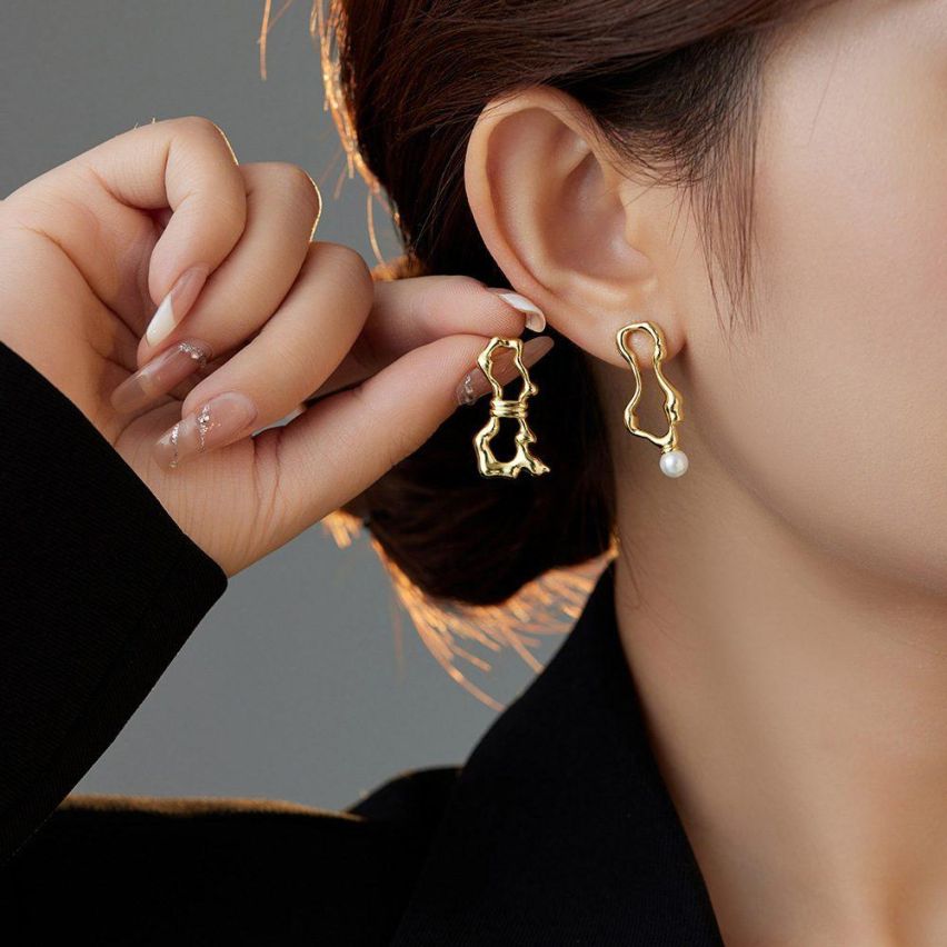 ESSENTIAL 925 Silver Freshwater pearl Texture Earrings