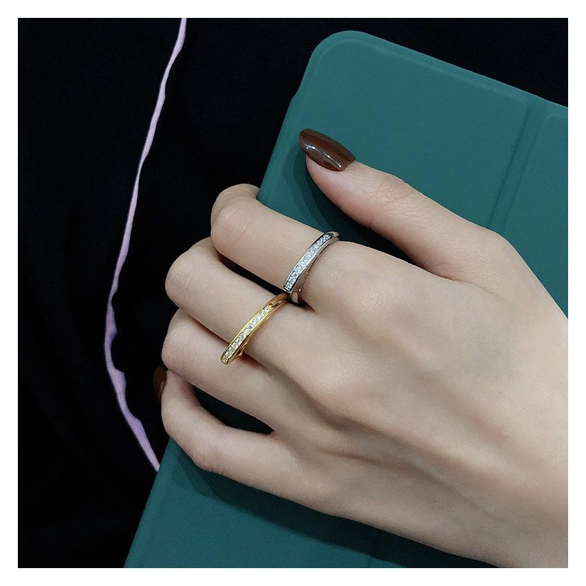 ESSENTIAL 925 Silver Zircon Geometric Rings