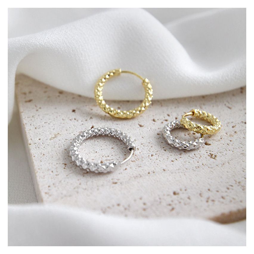 ESSENTIAL Rhodium Plating 925 Silver Hoop Earrings 