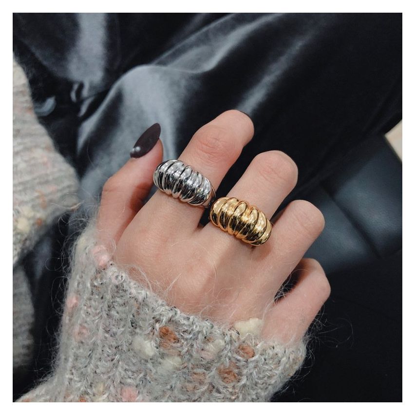 ESSENTIAL 925 Silver Smooth Rings