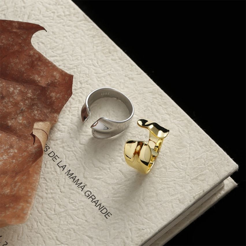 ESSENTIAL 925 Silver Smooth Rings