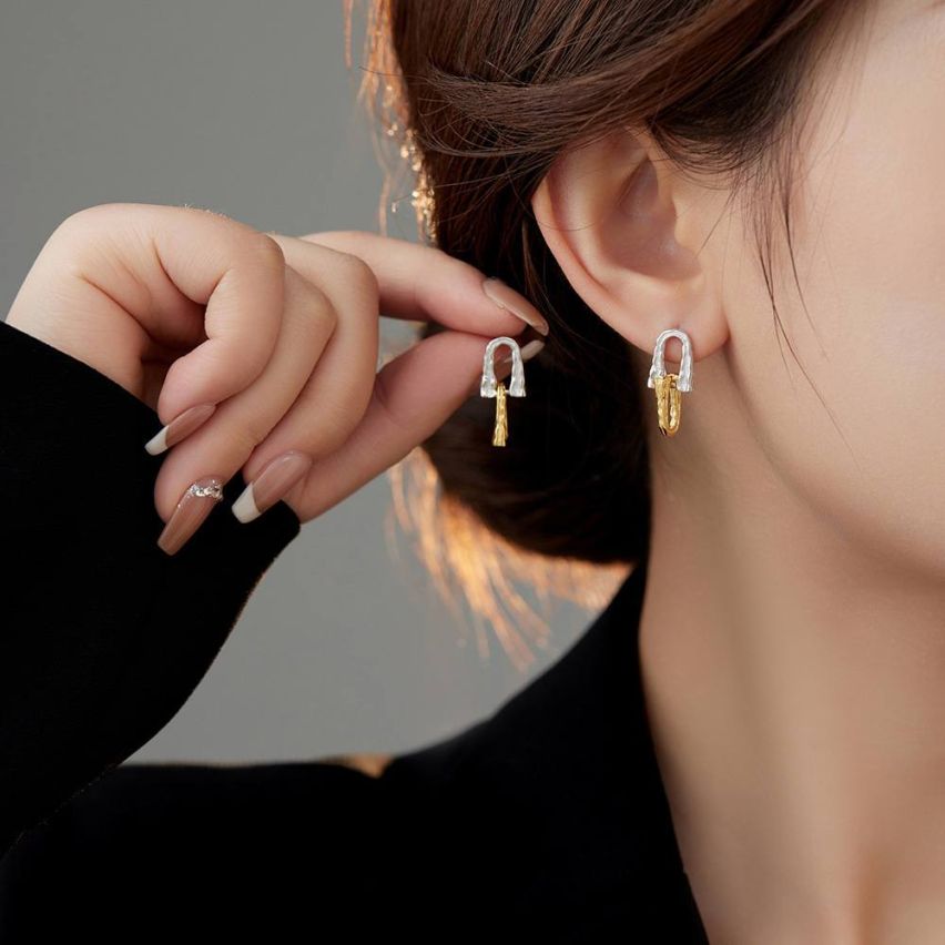 Texture Earrings 4g 23x10mm