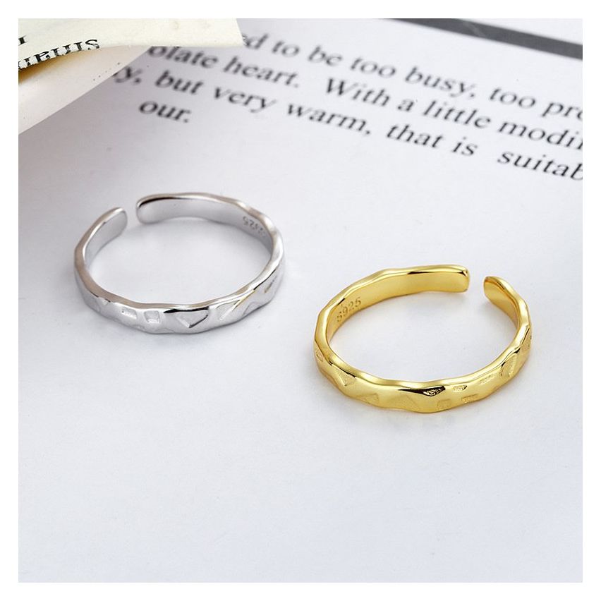 Minimalist Rings 