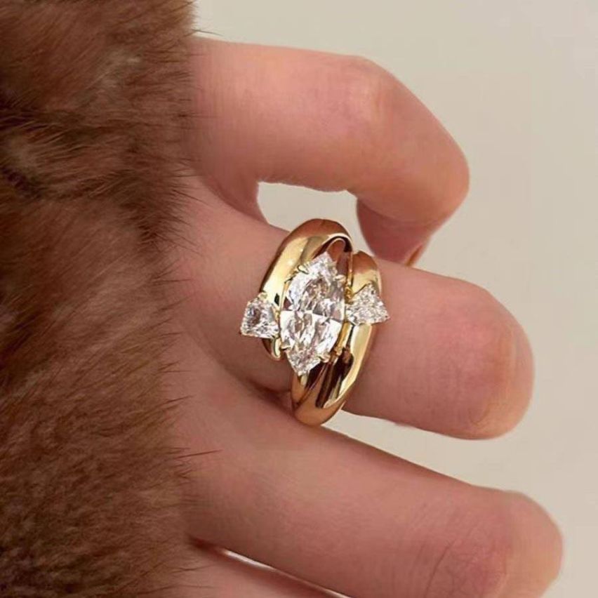 ESSENTIAL Gold Plating 925 Silver Zircon Smooth Rings