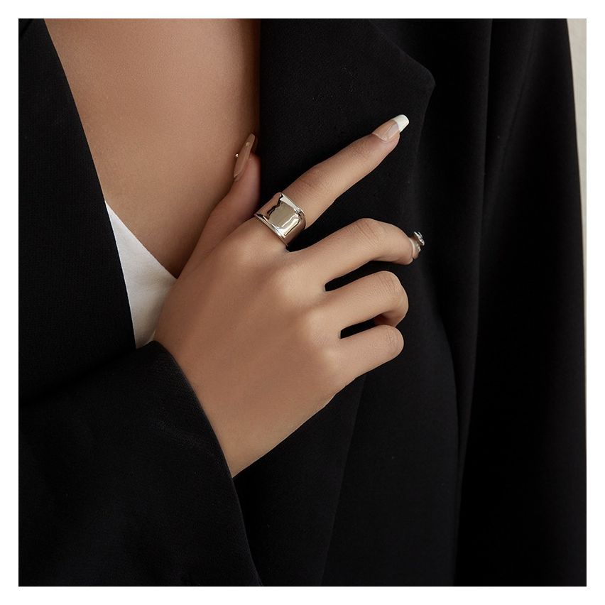 ESSENTIAL Rhodium Plating 925 Silver Smooth Rings